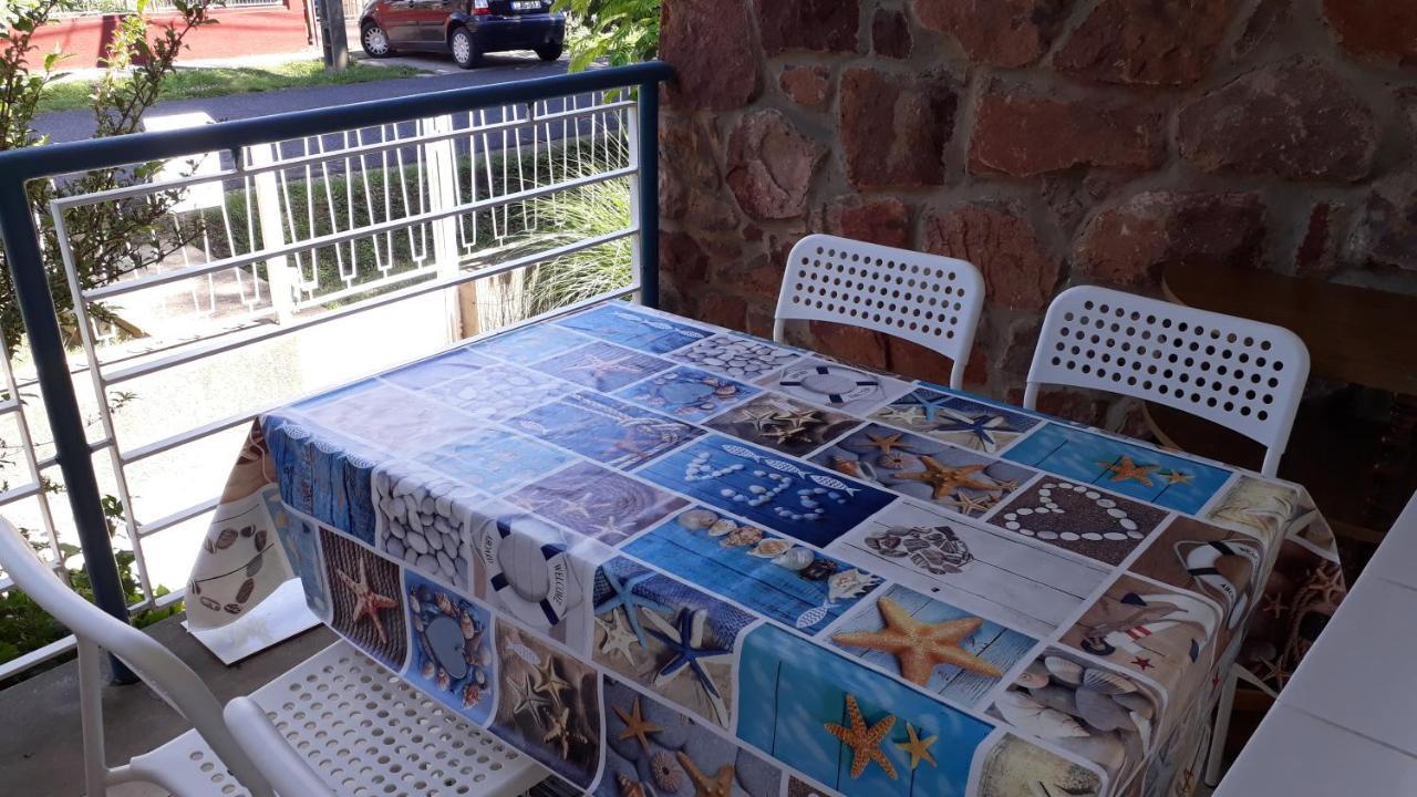 קסזטלי Clara Apartman מראה חיצוני תמונה