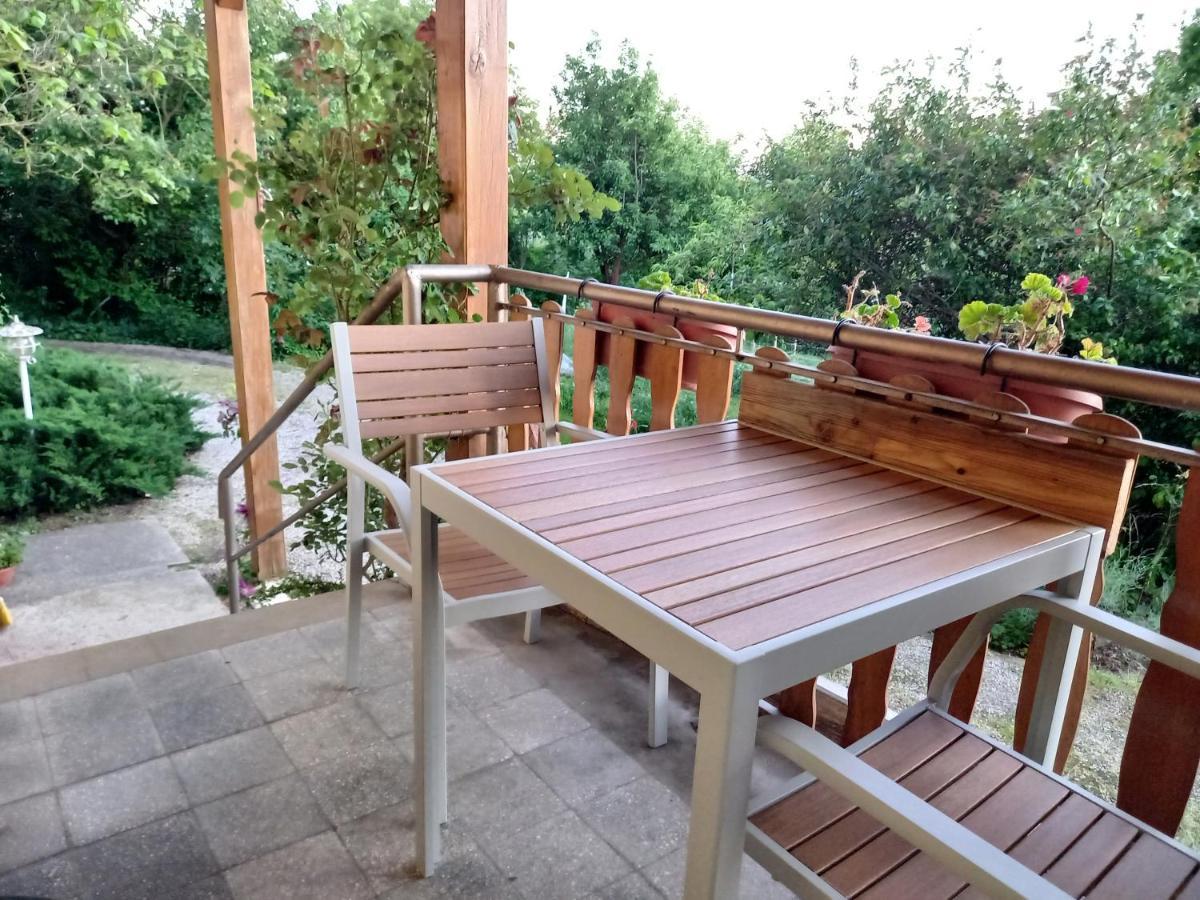 קסזטלי Clara Apartman מראה חיצוני תמונה