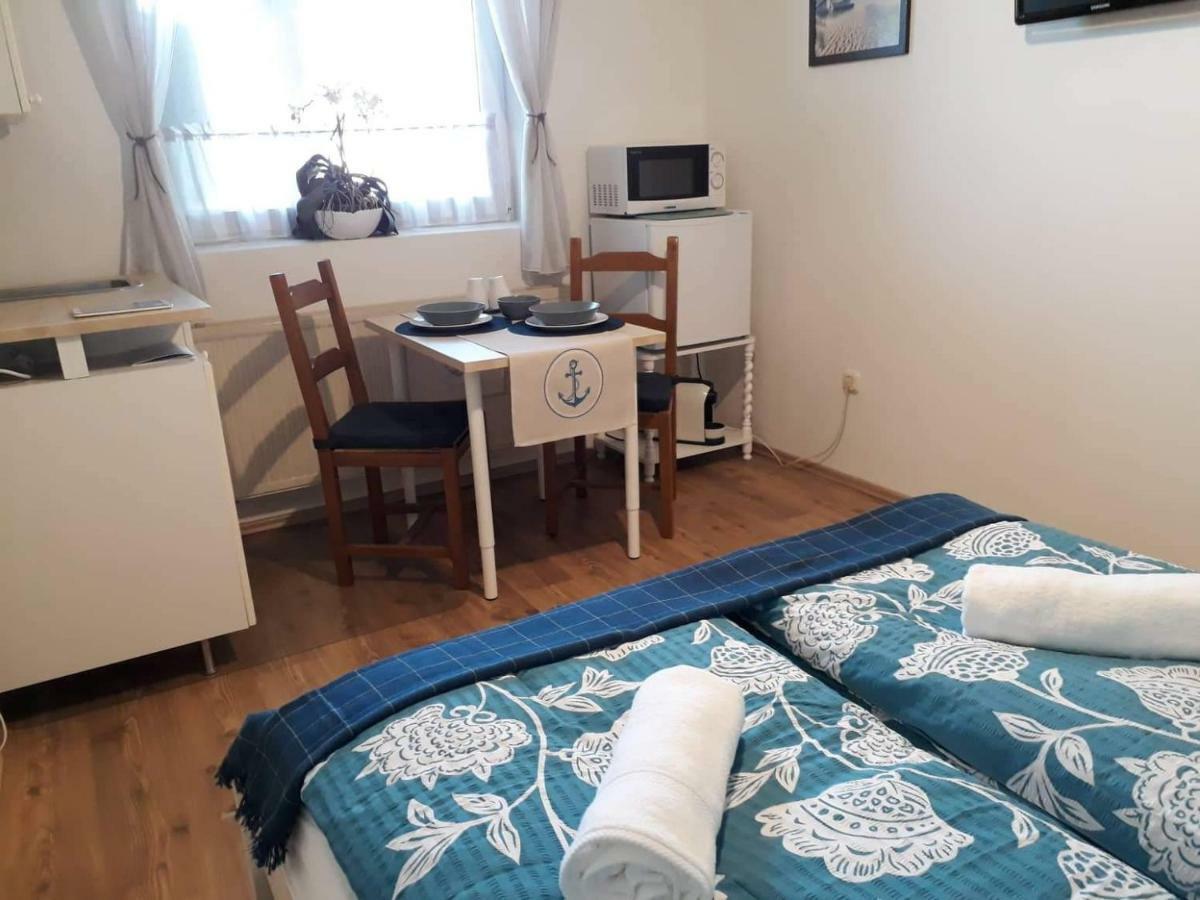 קסזטלי Clara Apartman מראה חיצוני תמונה